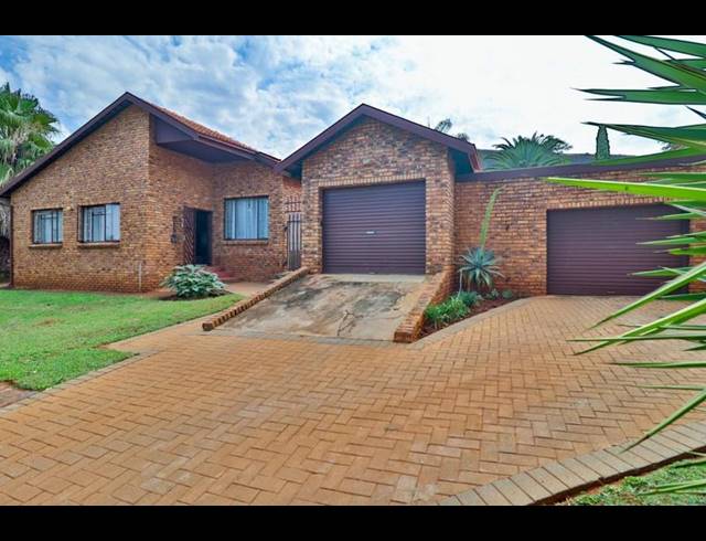 3 BEDROOM HOUSE FOR SALE IN SUIDERBERG